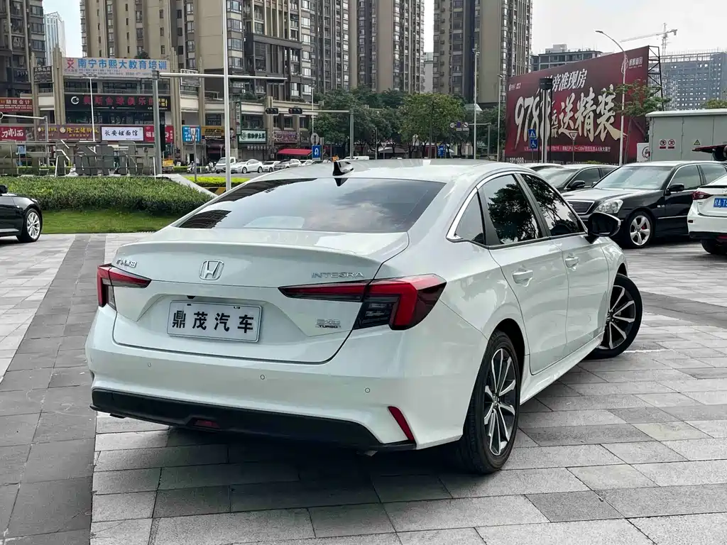 Honda Integra — миниатюра 7