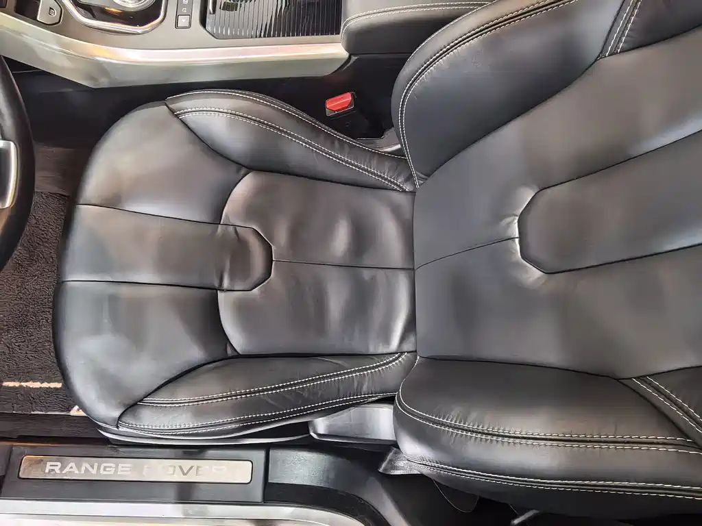 Land Rover Evoque (Import) — миниатюра 10