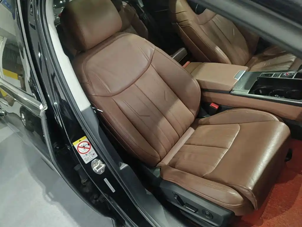 Audi A6L — миниатюра 25