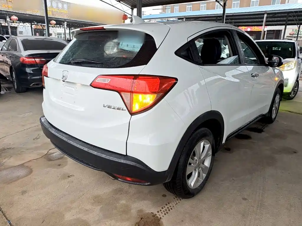 Honda Vezel — миниатюра 7