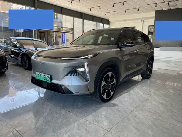 Geely Galaxy L7