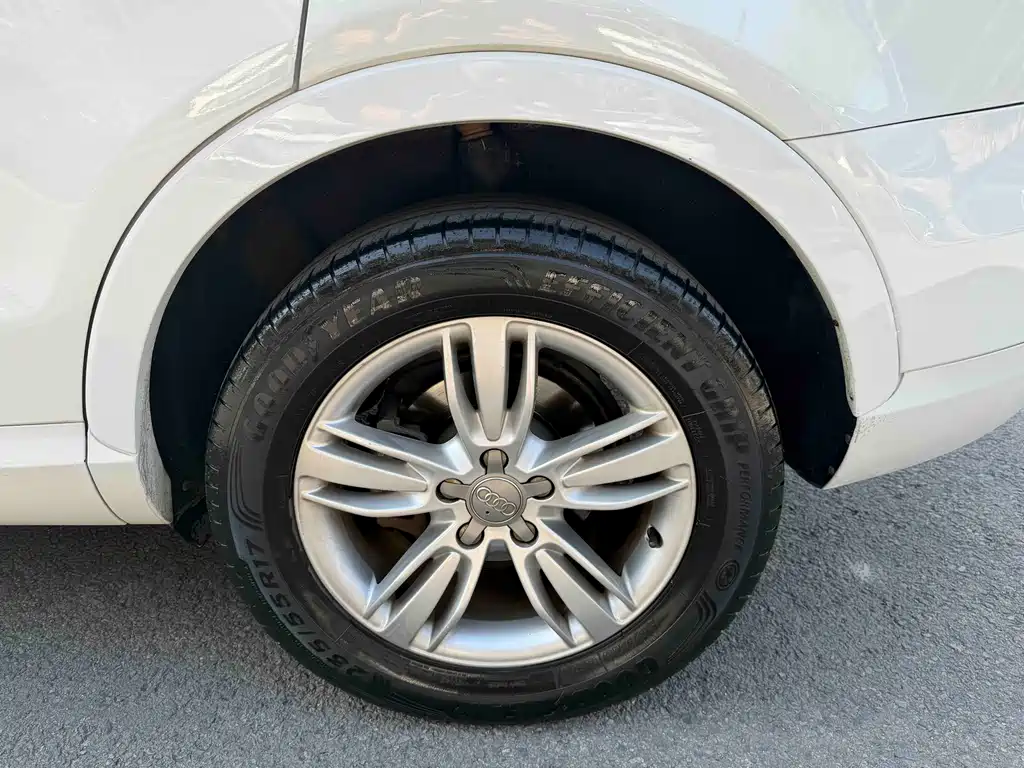 Audi Q3 — миниатюра 9