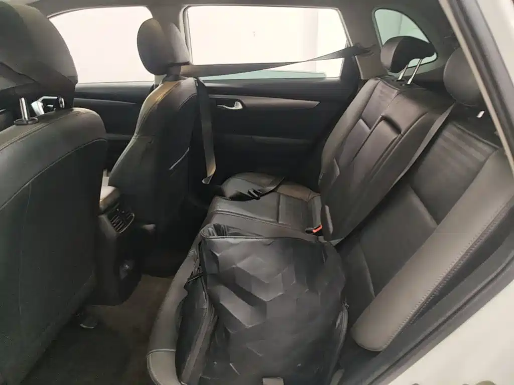 Kia Sportage — миниатюра 17