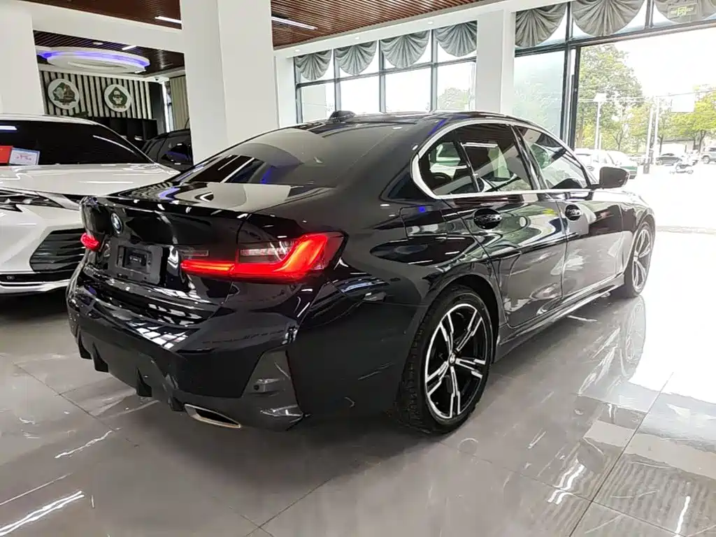 BMW 3 Series — миниатюра 7