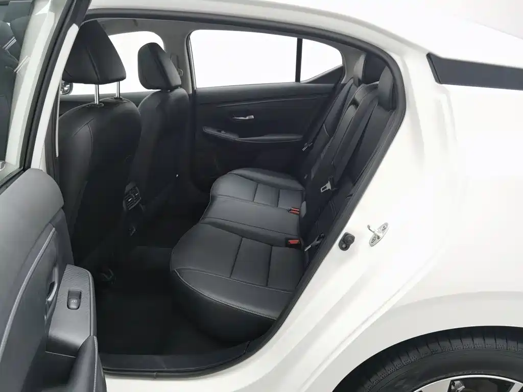 Nissan Sylphy — миниатюра 15