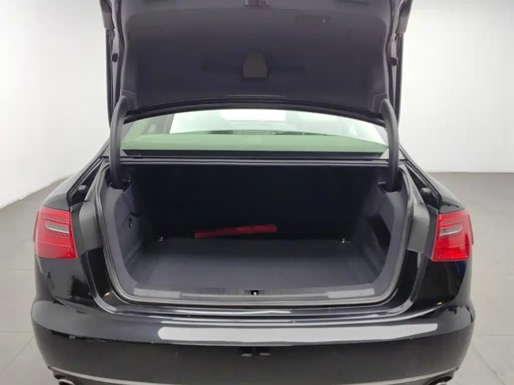 Audi A6L — миниатюра 16