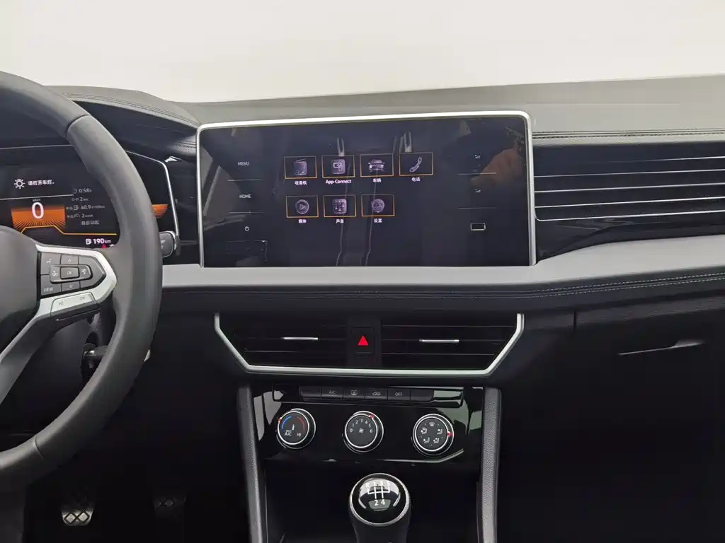 Volkswagen Sagitar — миниатюра 12