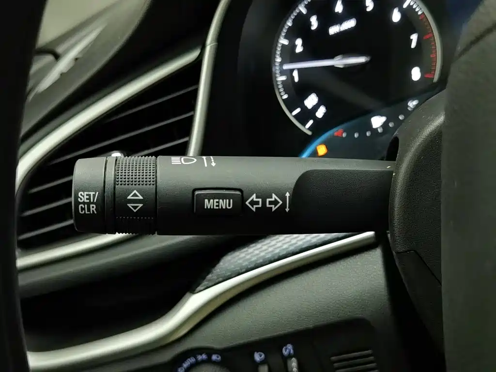 Buick Excelle — миниатюра 21