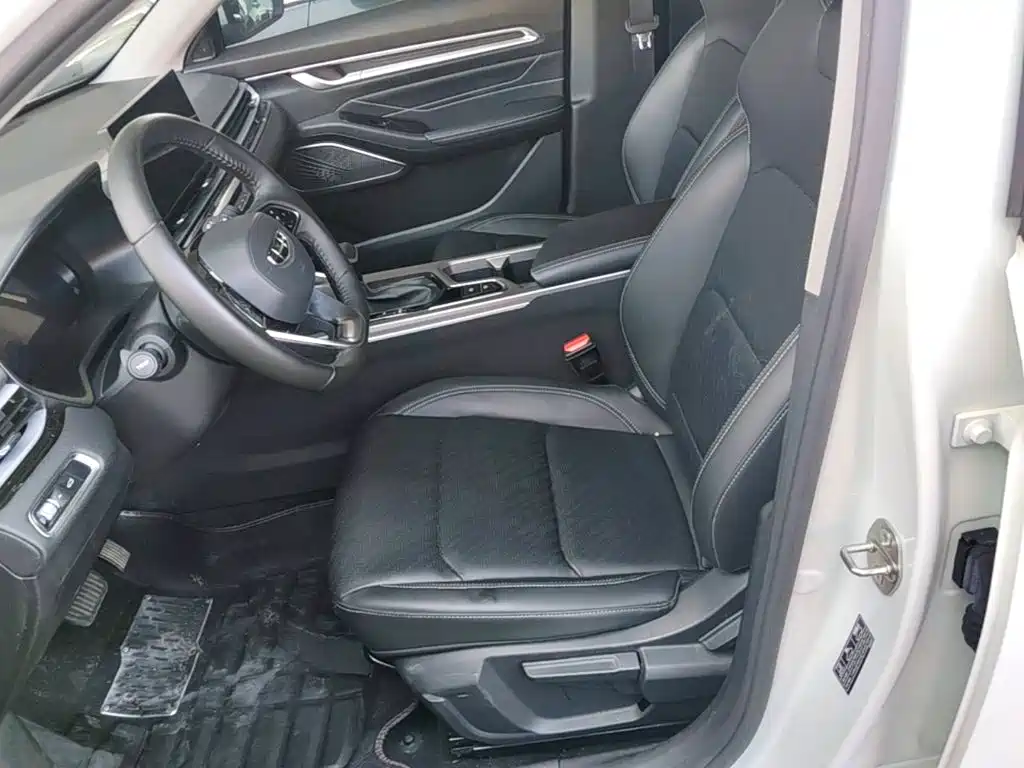 Geely Emgrand — миниатюра 15