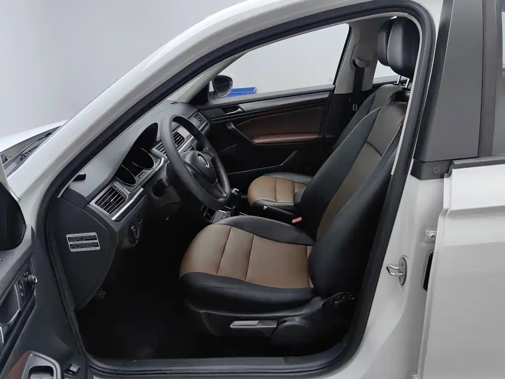 Volkswagen Bora — миниатюра 10
