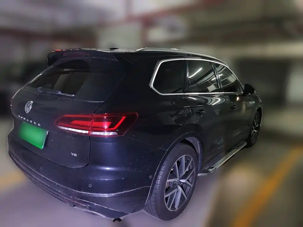 Volkswagen Touareg — миниатюра 5