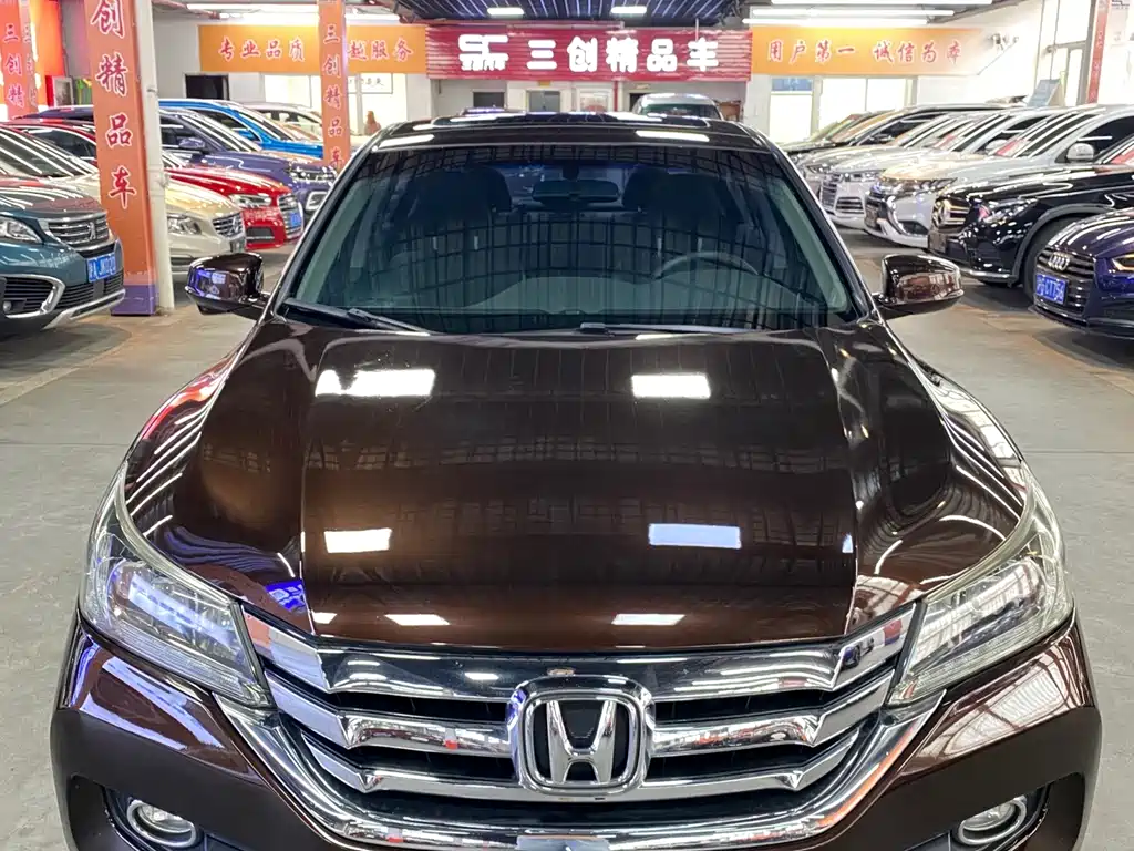 Honda Accord — миниатюра 2