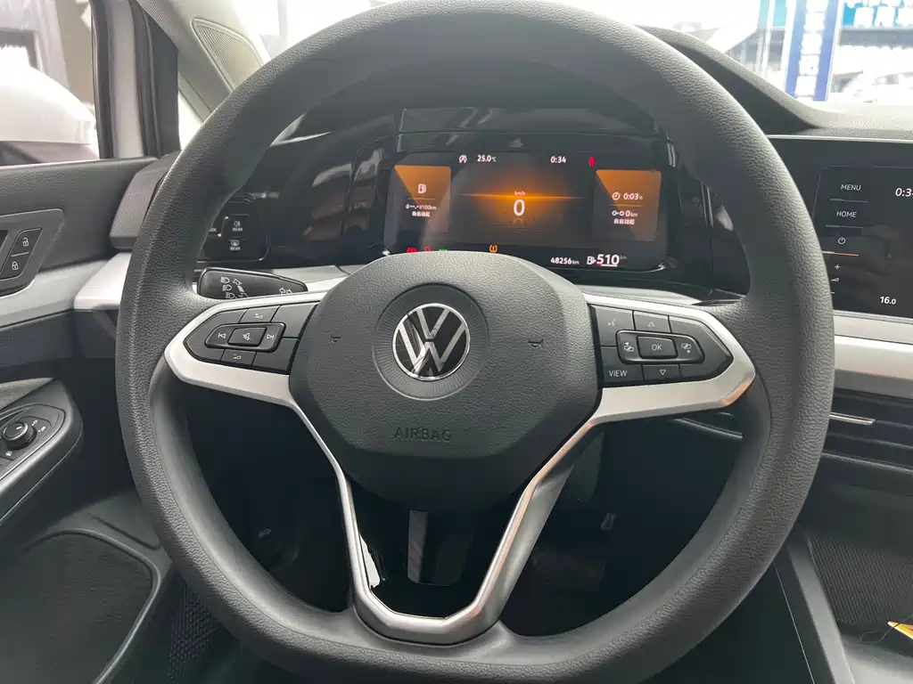 Volkswagen Golf — миниатюра 15