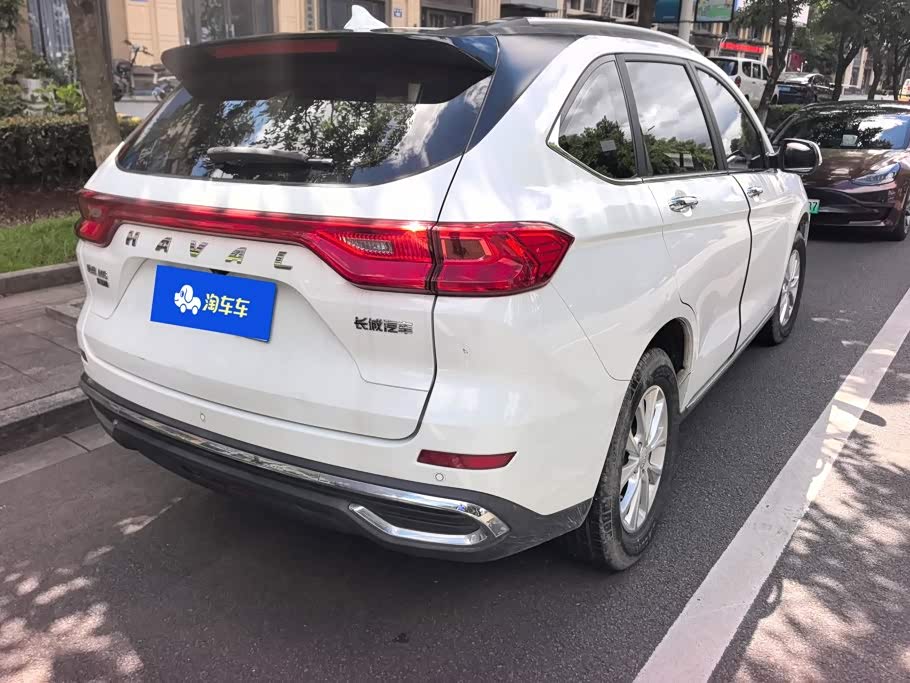 Haval Haval M6 1.5 л 2021 г. Белый, пробег 12500 км