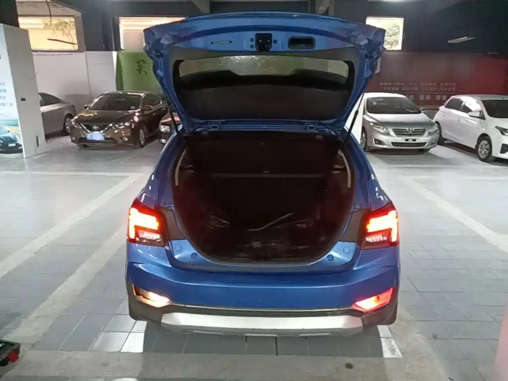 Geely Vision S1 — миниатюра 19
