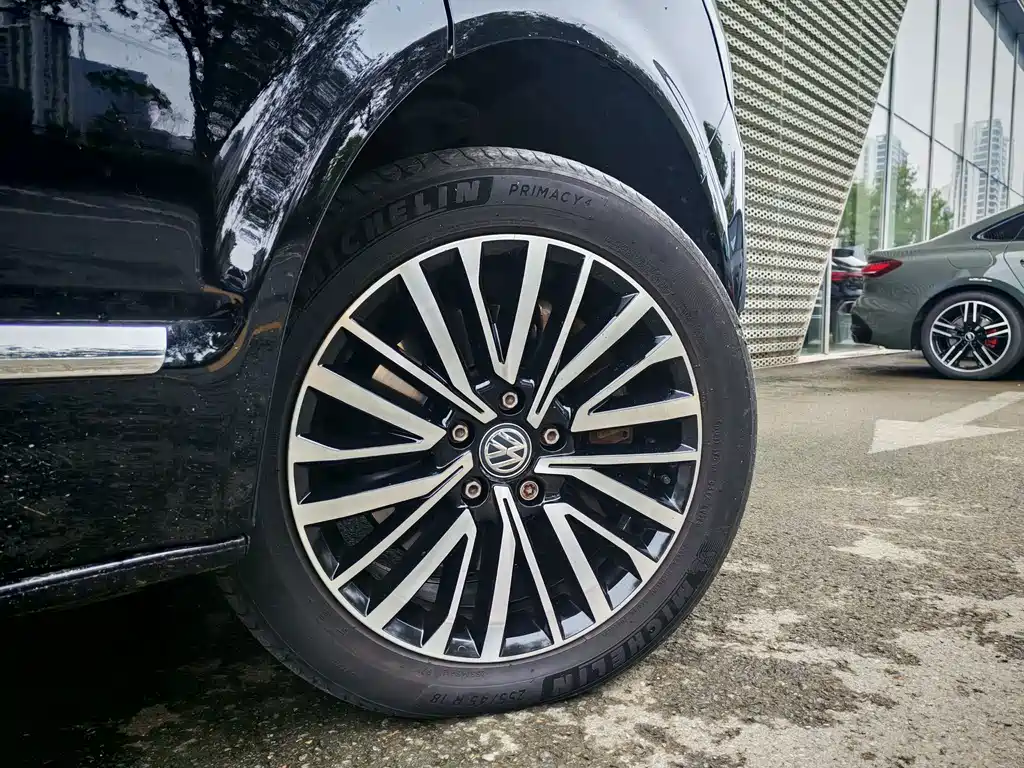Volkswagen Multivan — миниатюра 27