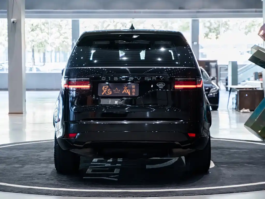 Land Rover Discovery — миниатюра 7