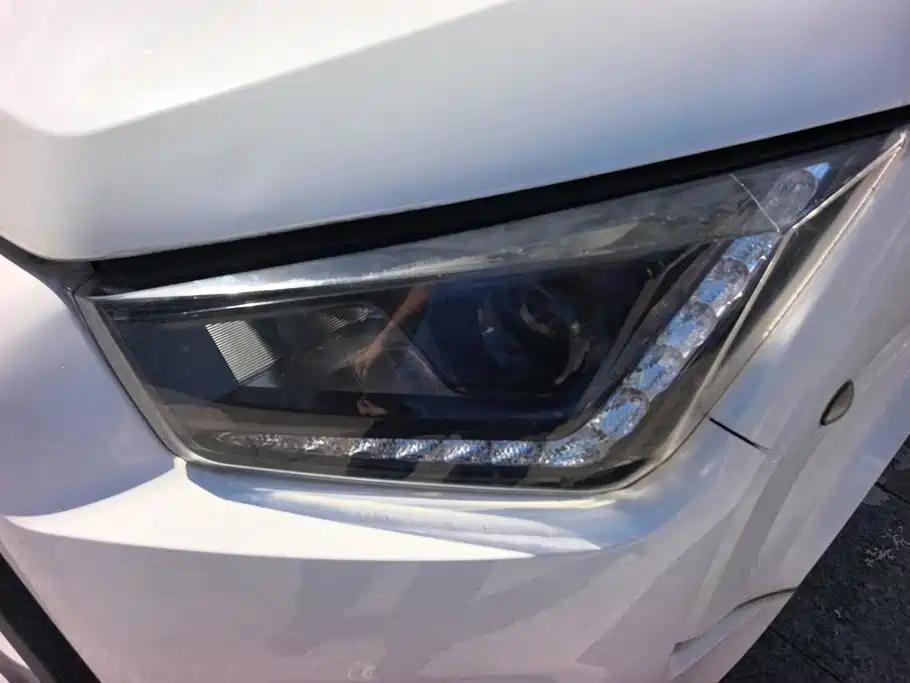 JMC Tesla — миниатюра 5