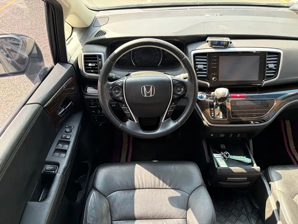 Honda Odyssey — миниатюра 14