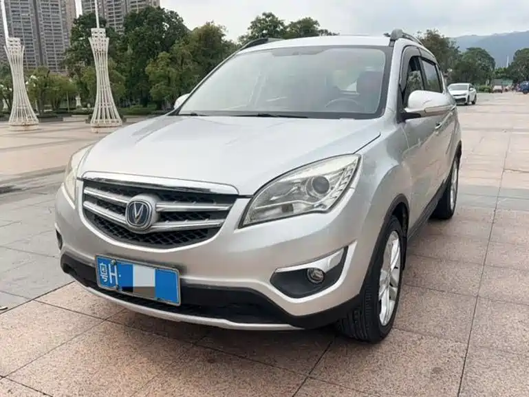 Changan CS35 — миниатюра 2