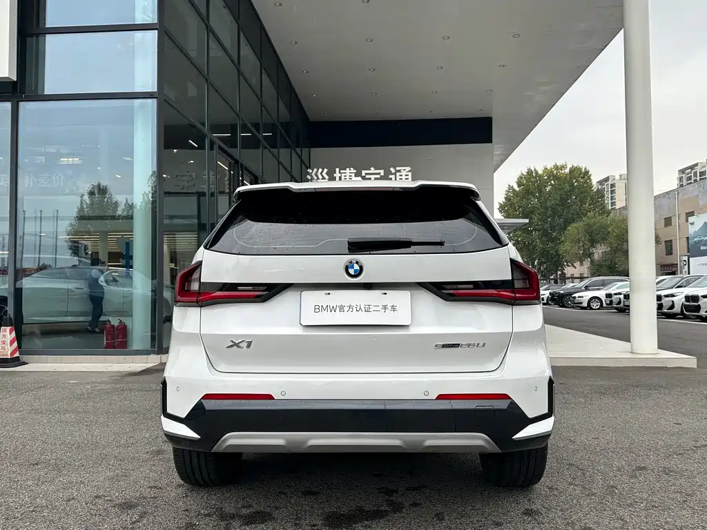 BMW X1 2024 — фото 15