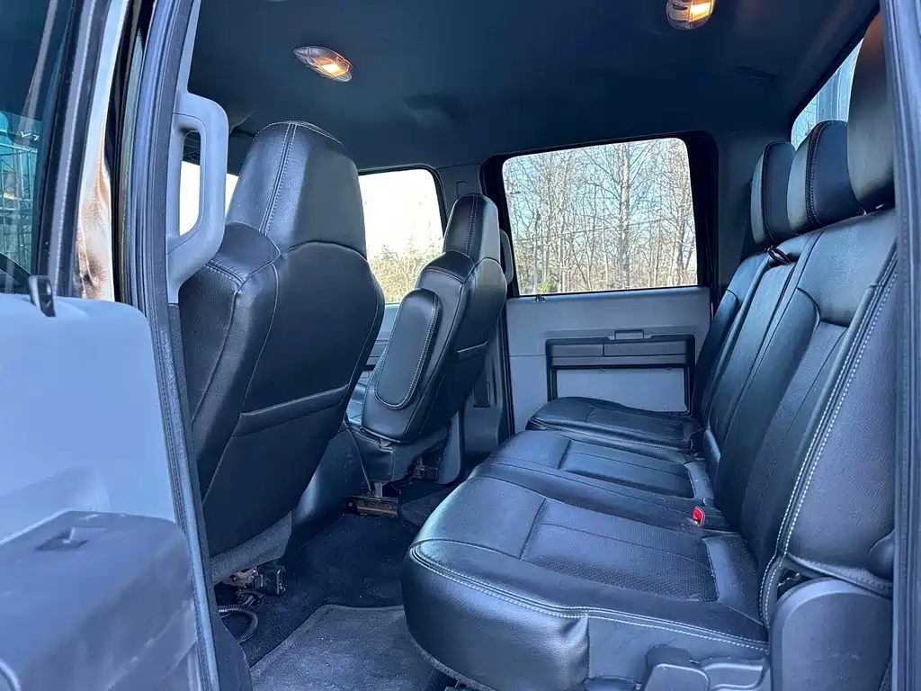 Ford F-650 2017 6.7L AT