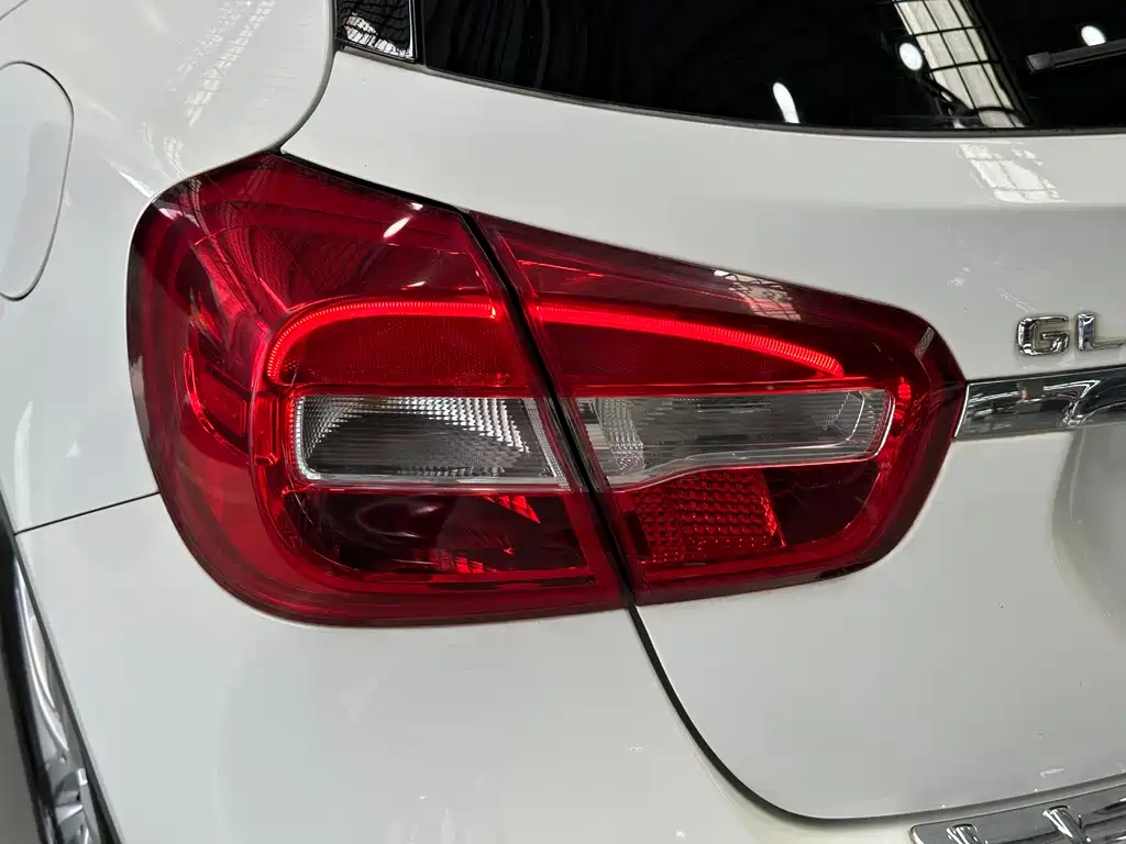 Mercedes-Benz GLA 2016 GLA 200
