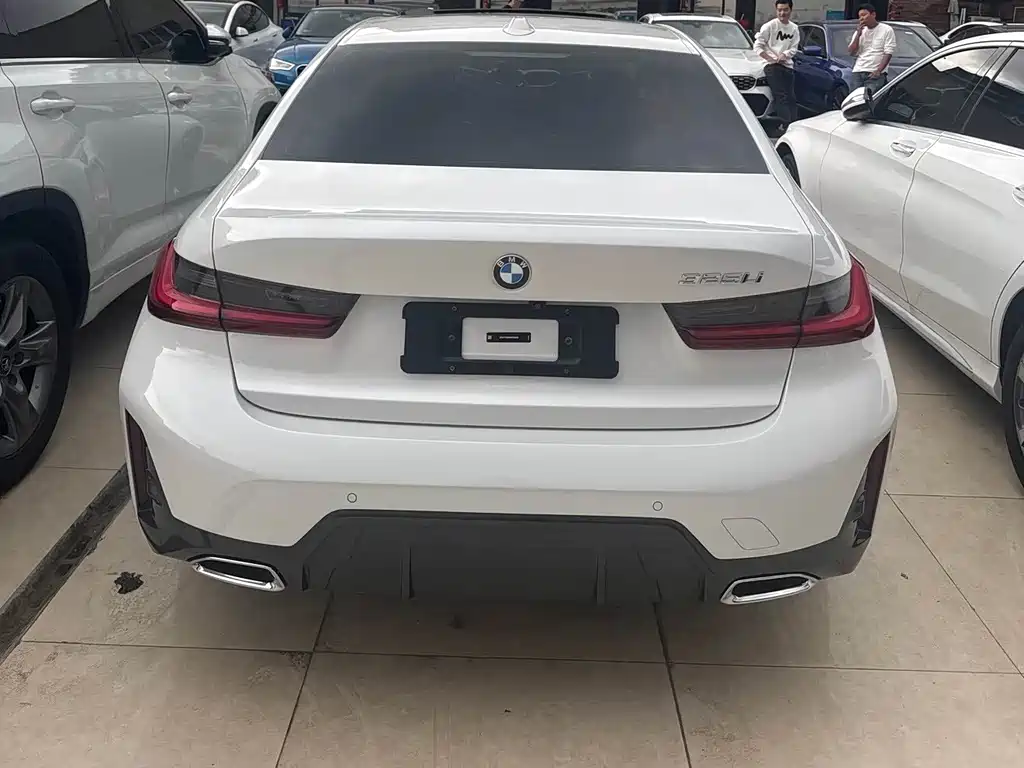 BMW 3 Series — миниатюра 9