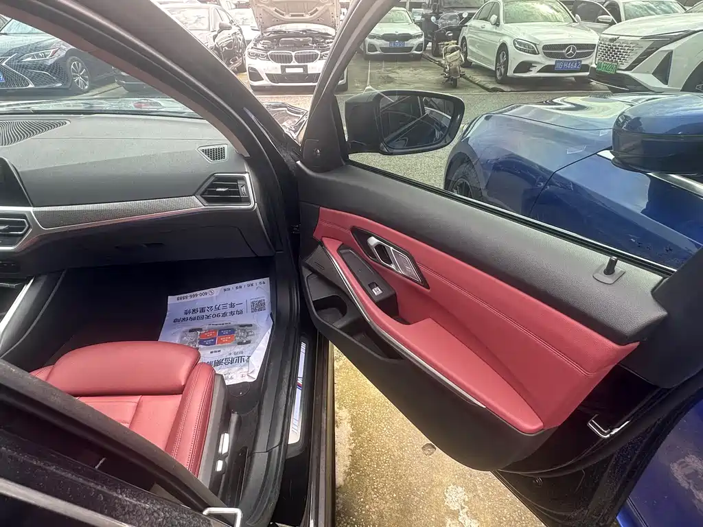 BMW 3 Series — миниатюра 4