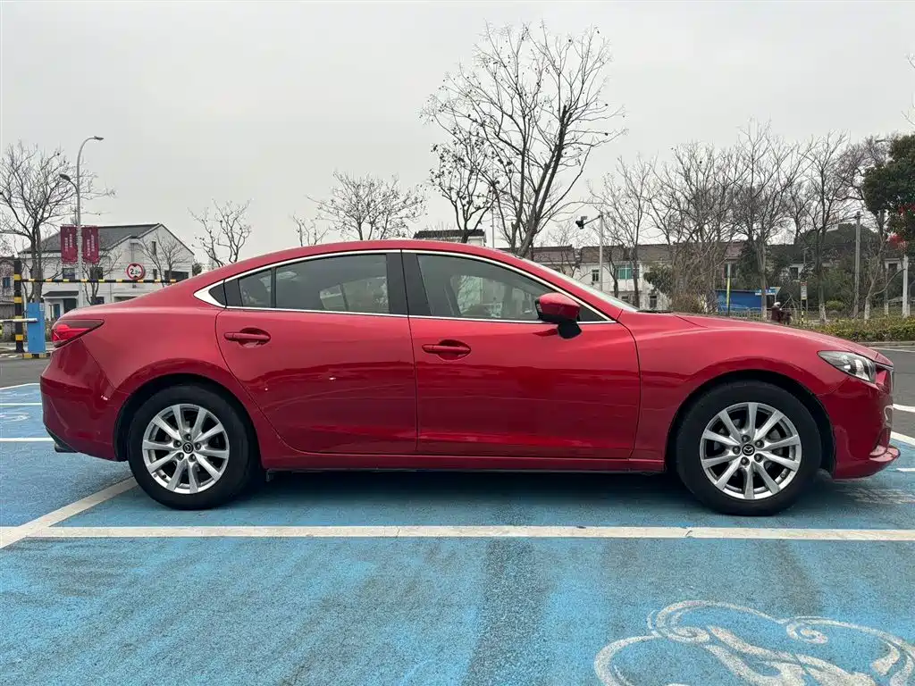 Mazda Atenza 2015 2.0L Fashion