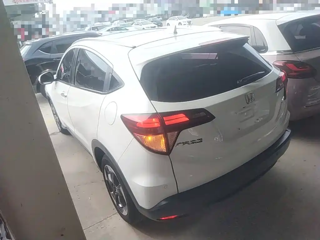 Honda Vezel — миниатюра 5