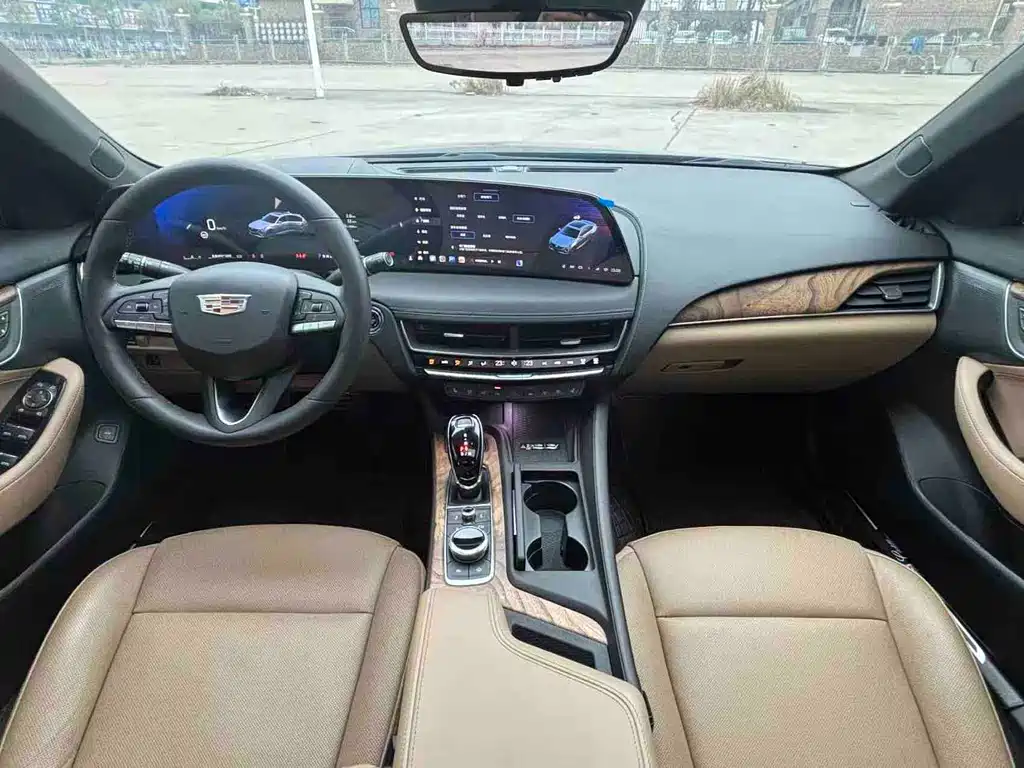 Cadillac CT5 — миниатюра 13