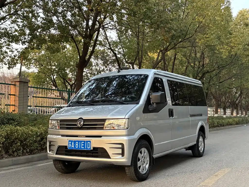 DONGFENG C56