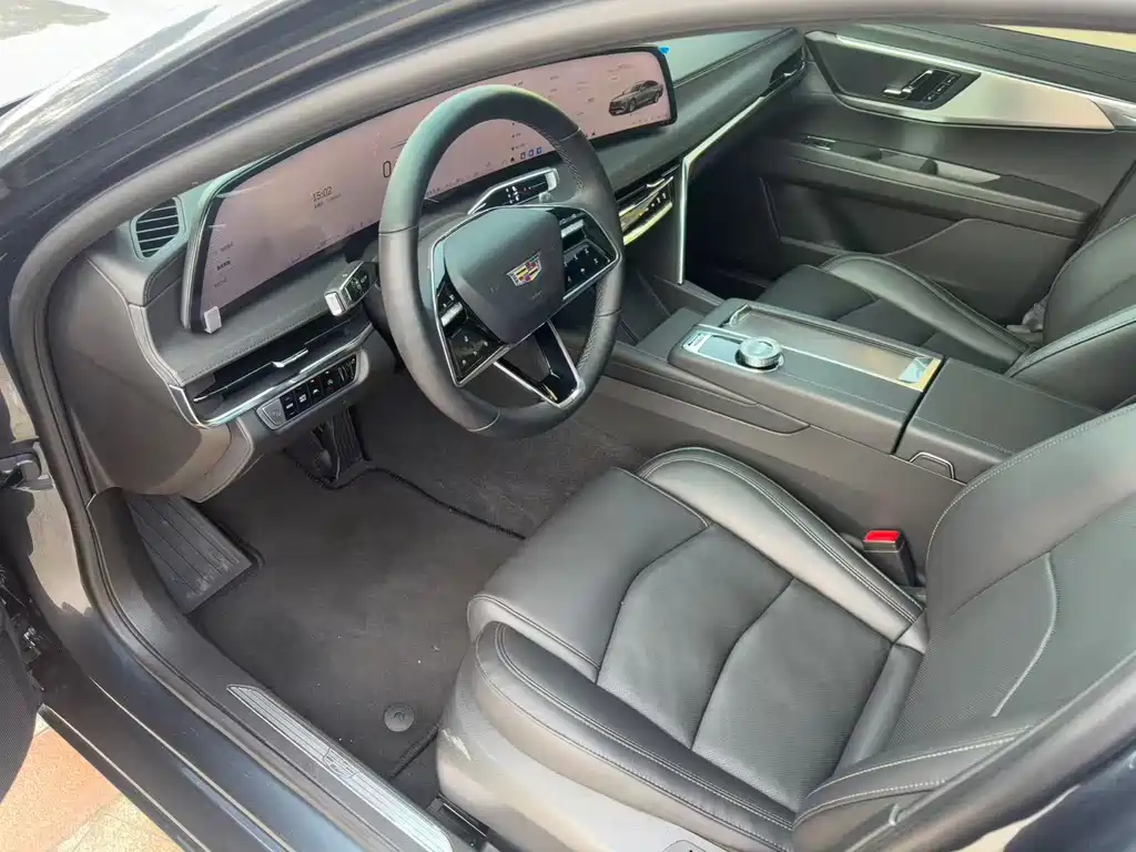 Cadillac CT6 — миниатюра 4