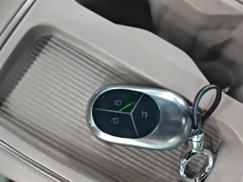 NIO EC6 2023 75kWh