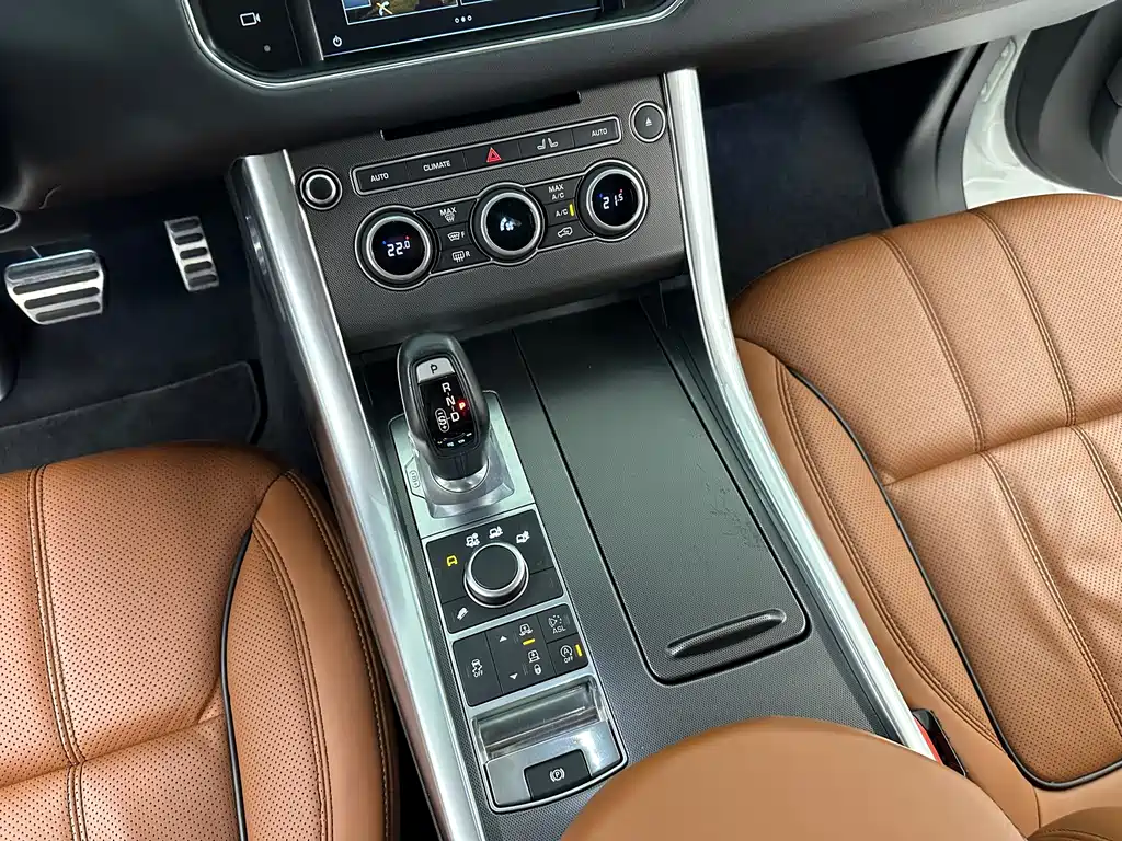 Land Rover Sport — миниатюра 19
