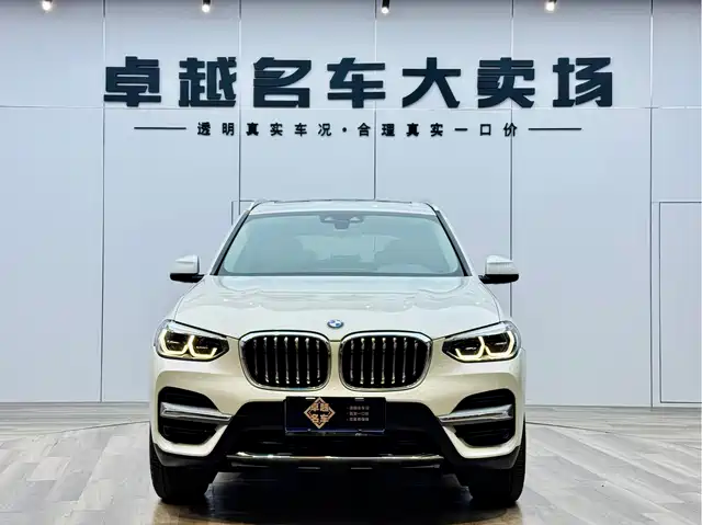 BMW  X3 2021