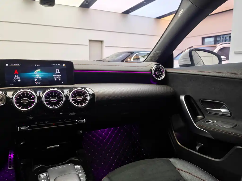 Mercedes-Benz CLA (Import) — миниатюра 10