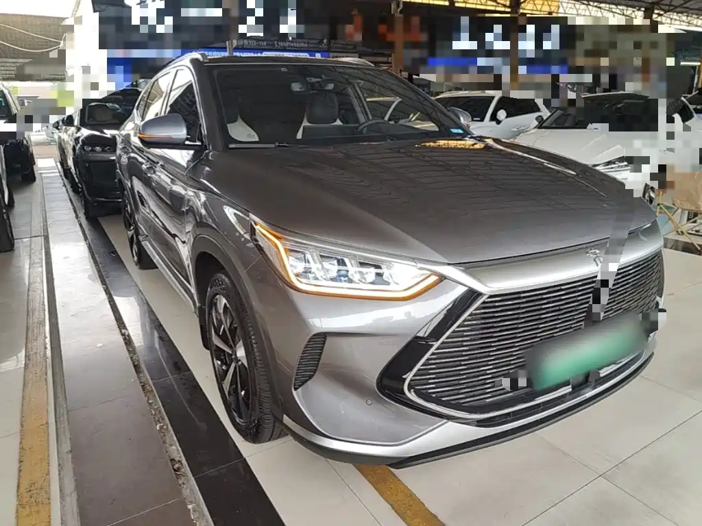 BYD PLUS New Energy — миниатюра 4