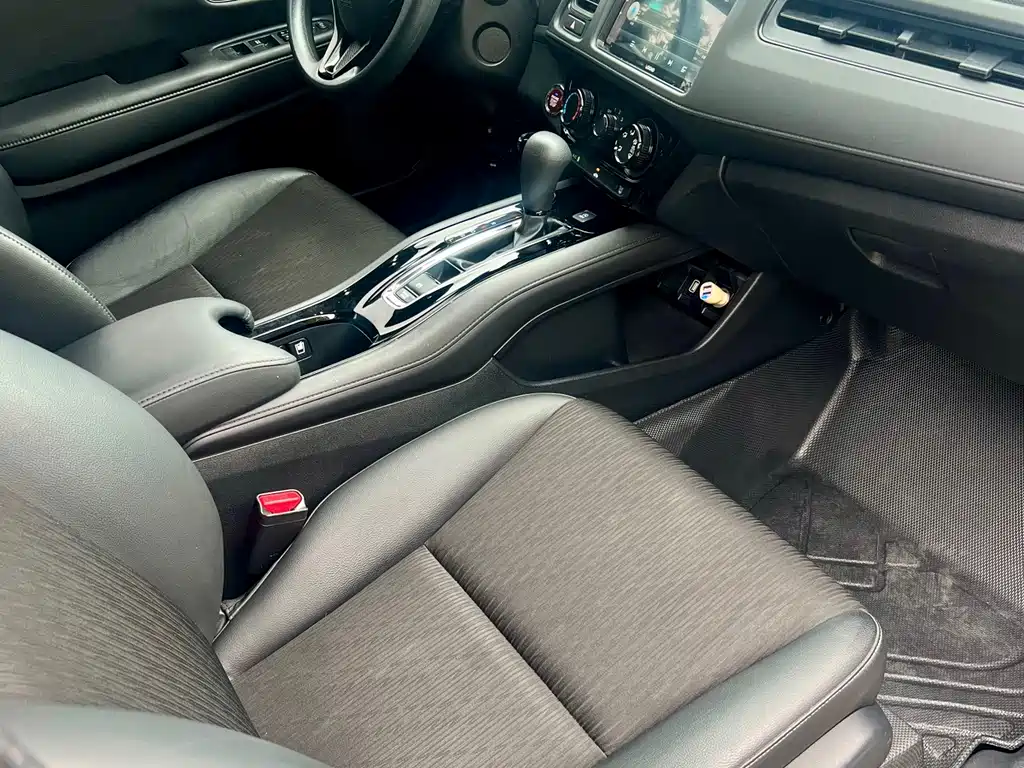 Honda Vezel — миниатюра 12
