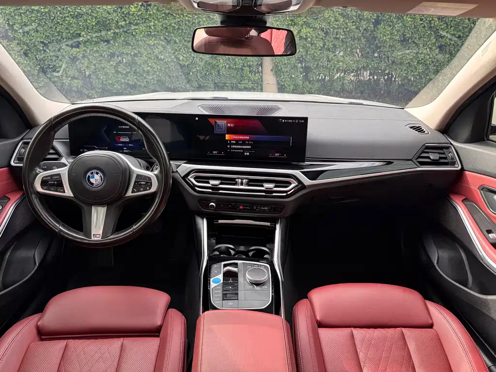 BMW i3 2022 — фото 12