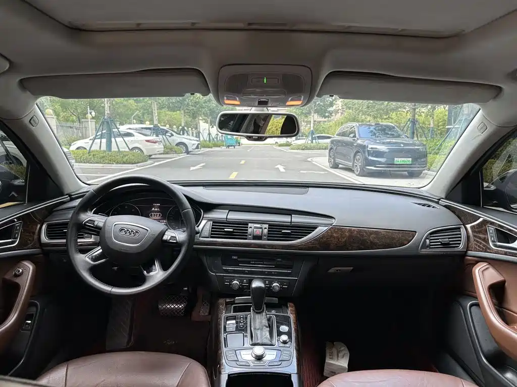 Audi A6L — миниатюра 6