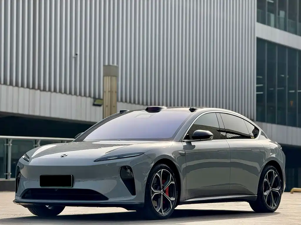 NIO NIO ET5