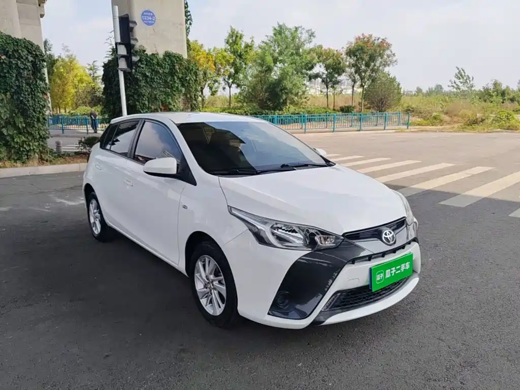 Toyota Yaris L — миниатюра 4