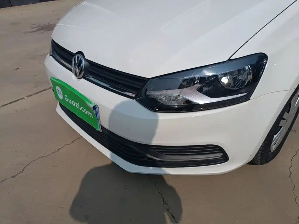 Volkswagen Polo — миниатюра 24