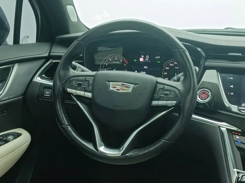 Cadillac XT6 — миниатюра 6