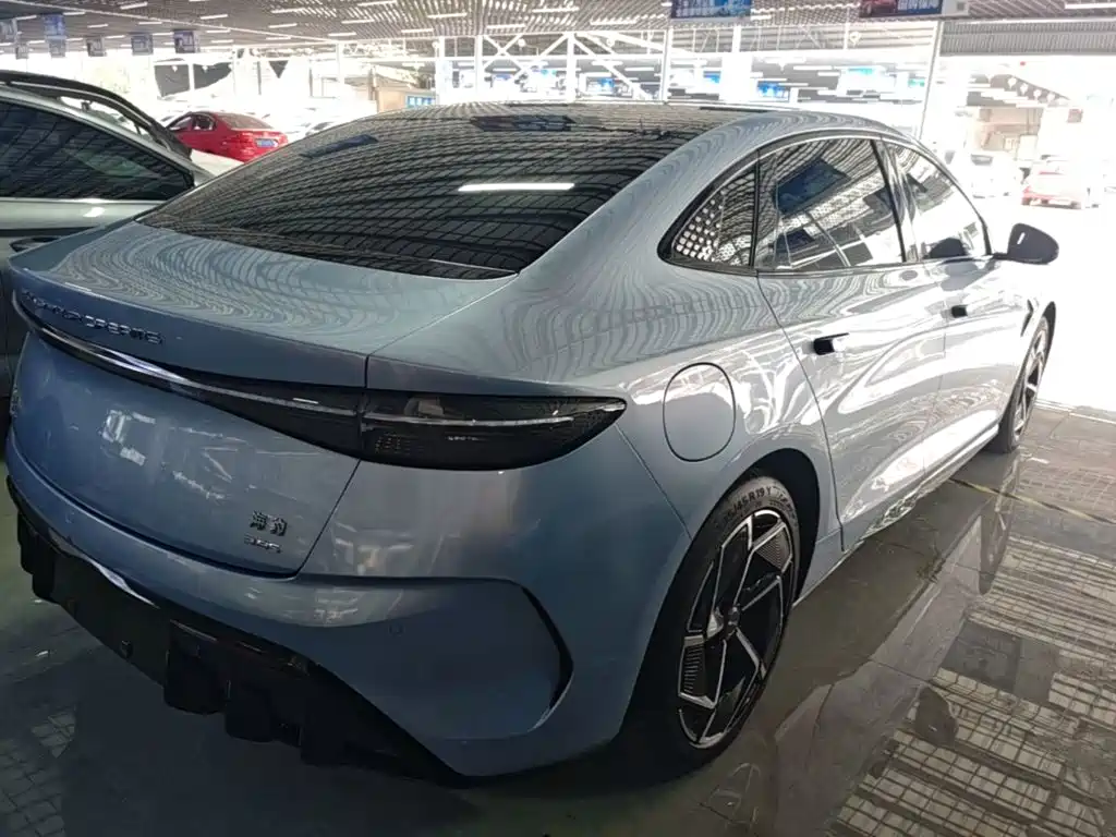 BYD Seal — миниатюра 7
