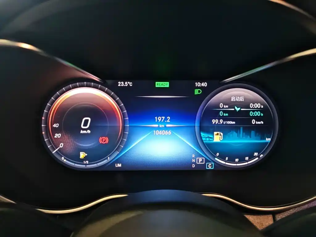 Mercedes-Benz C-Class — миниатюра 12