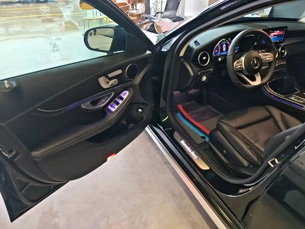 Mercedes-Benz C-Class — миниатюра 16