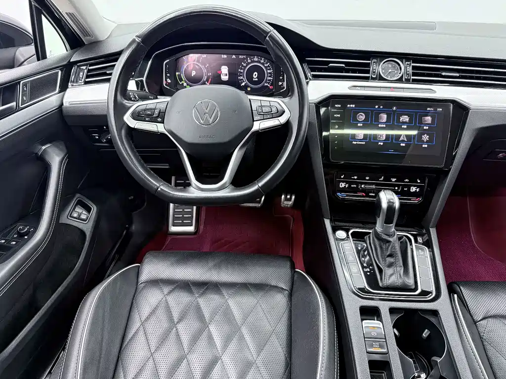Volkswagen Magotan PHEV — миниатюра 8